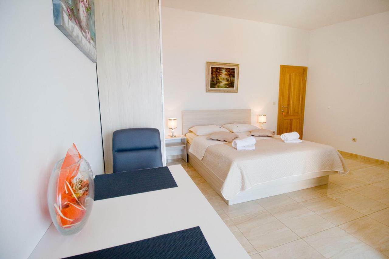 Villa Ivana Makarska Exterior foto